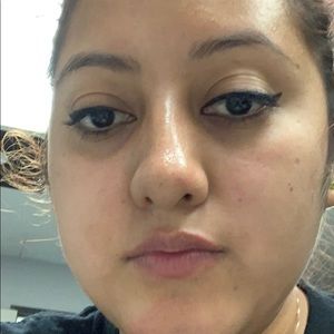 Meet your Posher, Roxana